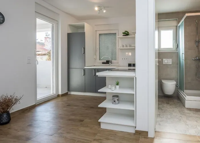 Lejlighed Pejakovic 1 By Interhome